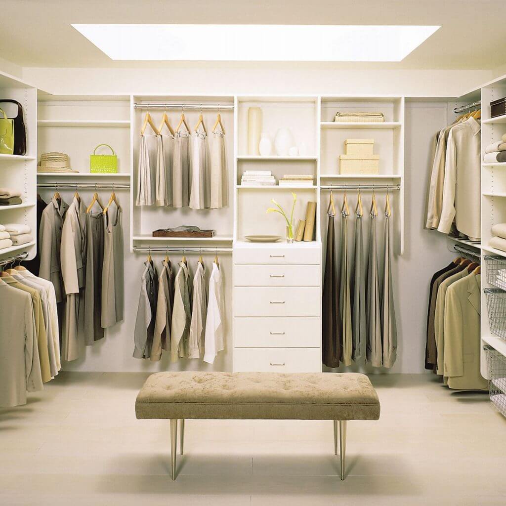 A Simple Big Walk in Closet