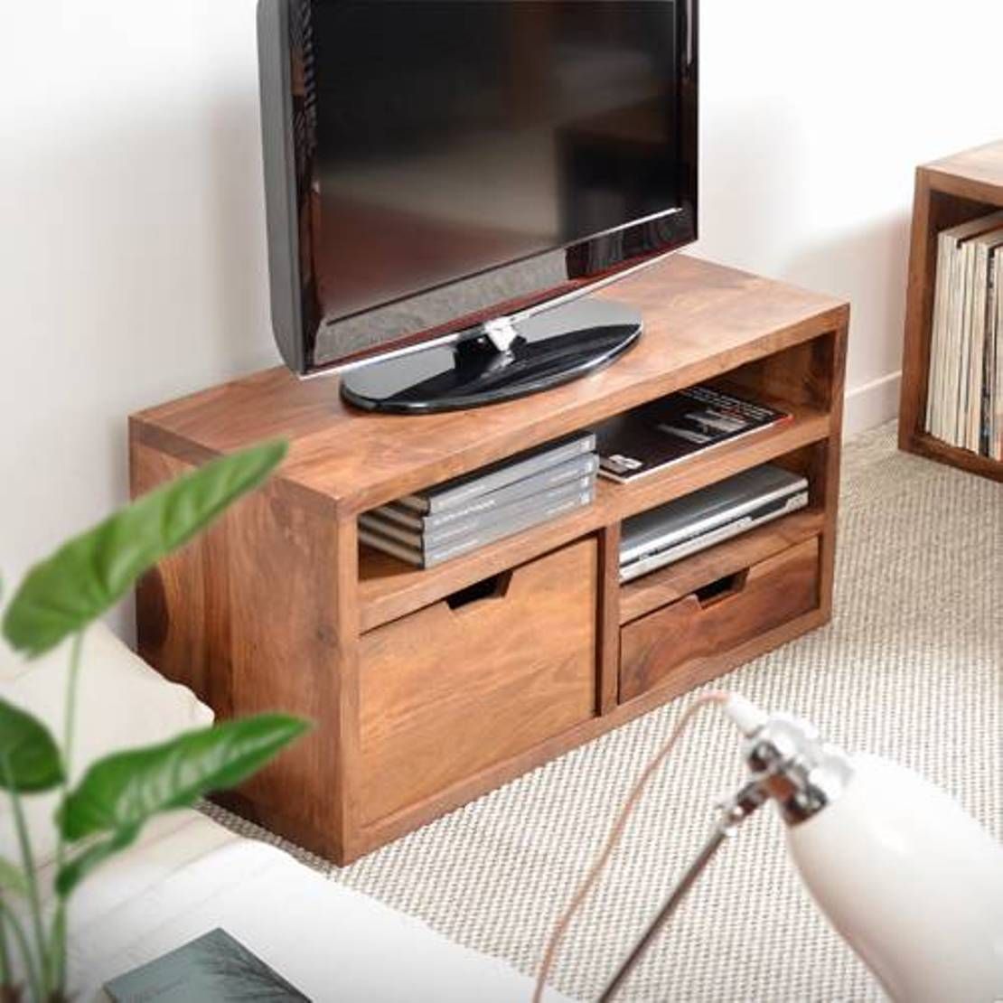 25 Awesome DIY TV Stands You Should Try   A Cool Modern DIY TV Stand With Dressers 