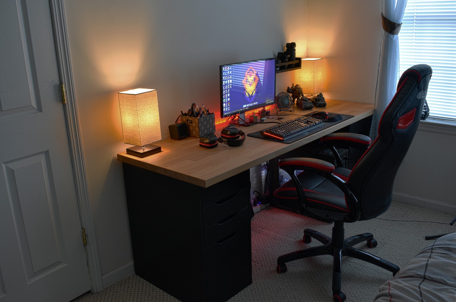 25 Easy DIY Computer Desk for You