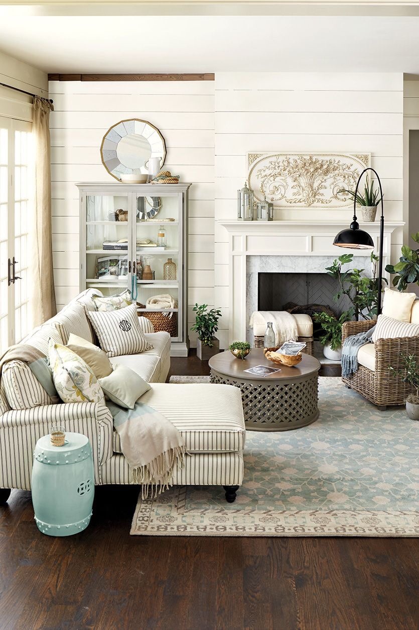 modern farmhouse living room