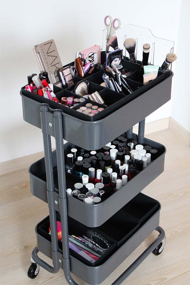 Design Makeup Storage