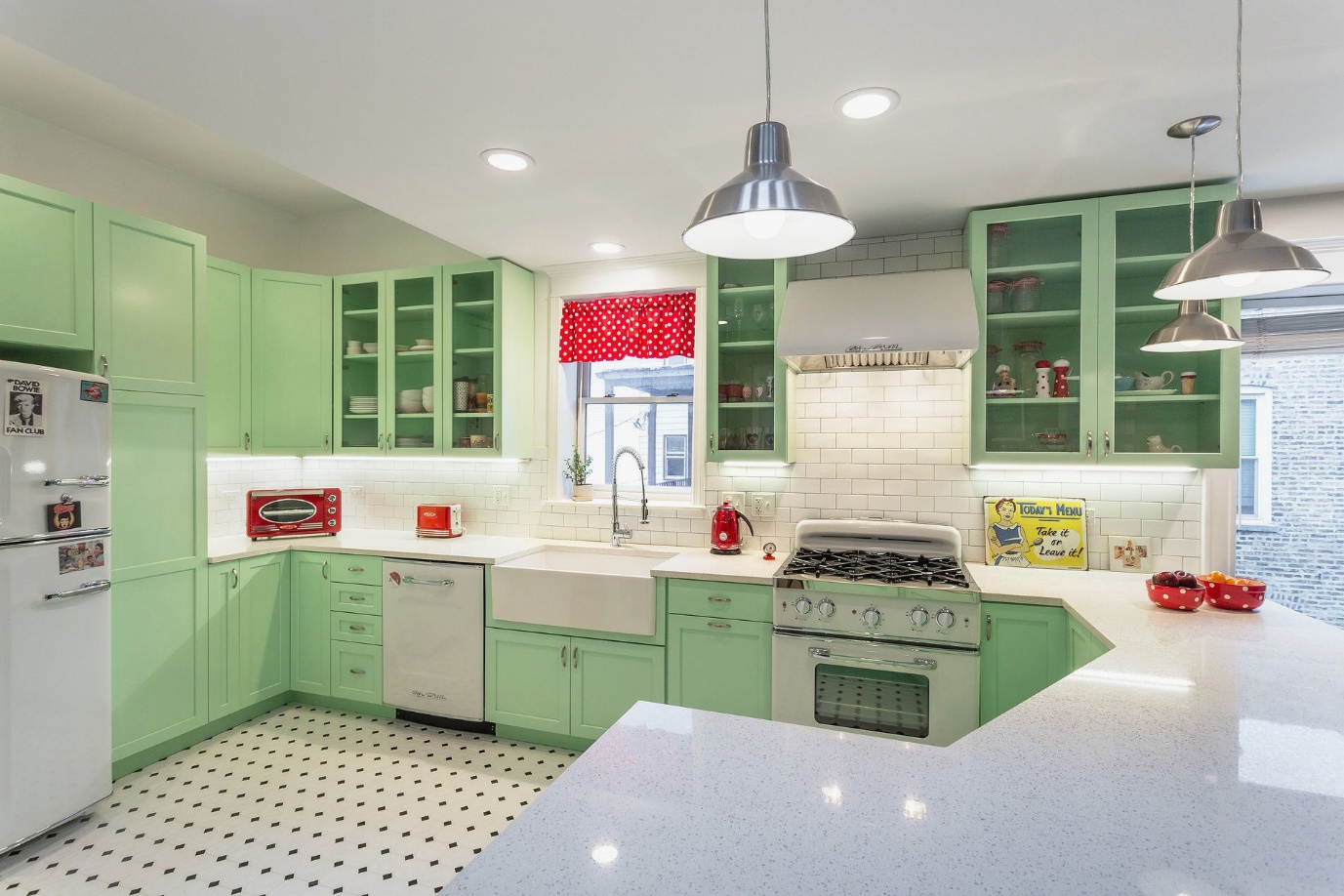 Mid Century Kitchen Idea