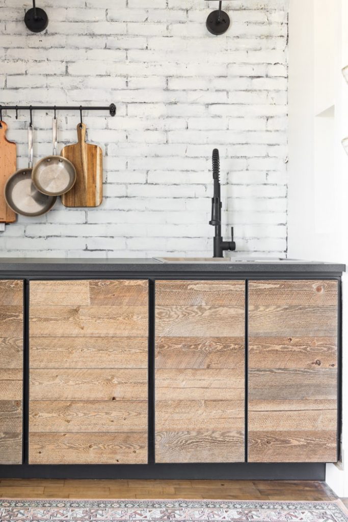 27 Gorgeous Rustic Kitchen Cabinets Ideas to Build This Year