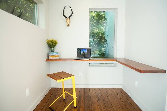 desk alternatives for small space