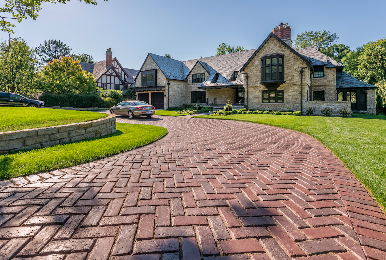 27-mind-blowing-driveway-ideas-you-absolutely-have-to-try