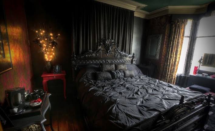 gothic bedroom ideas