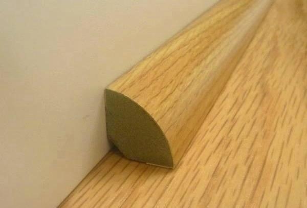 baseboard molding color ideas