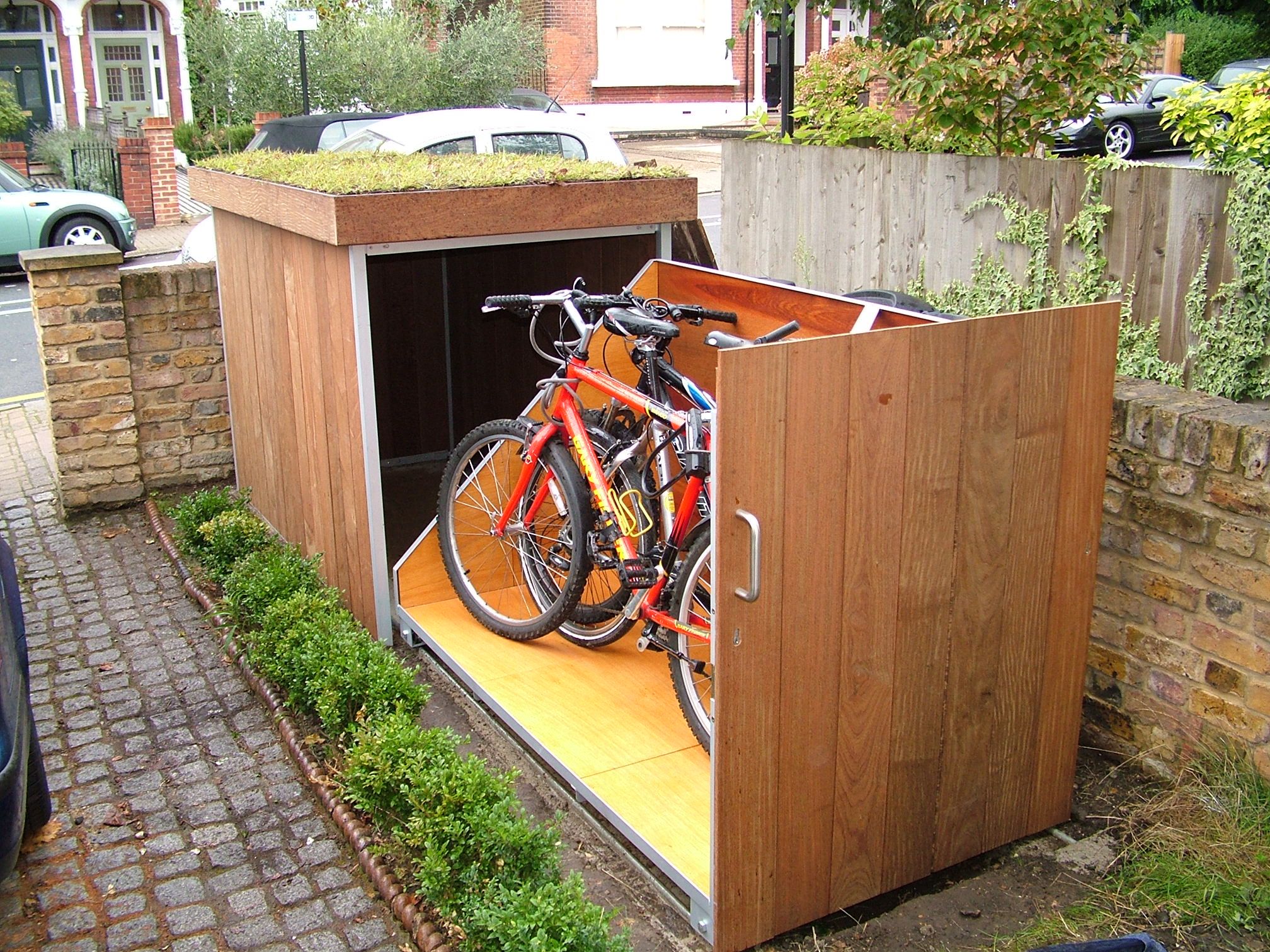 enclosed bike storage