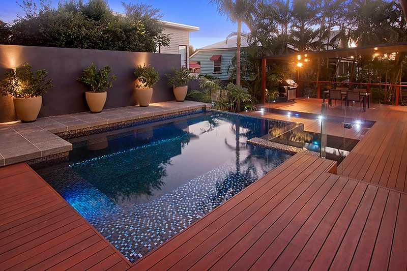 25 Exceptional Pool Deck Ideas to Have this Summer