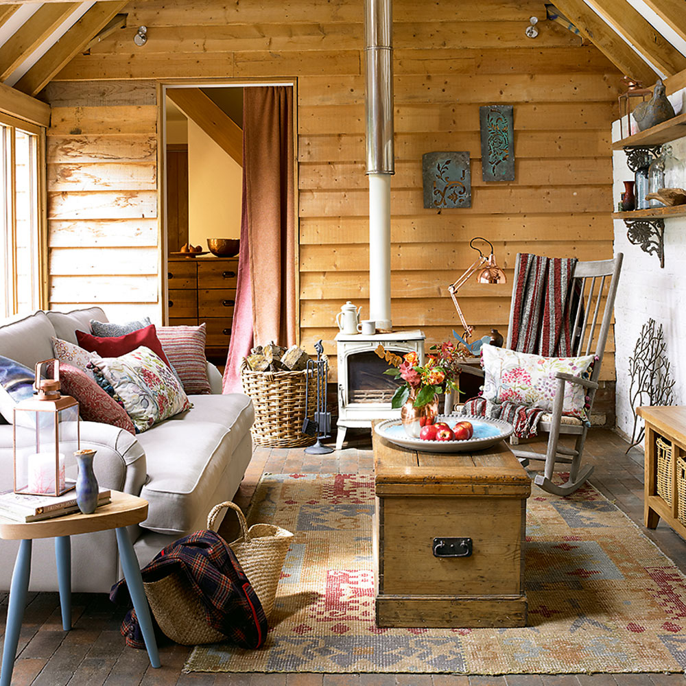 wood planks for a warm cabin style living room