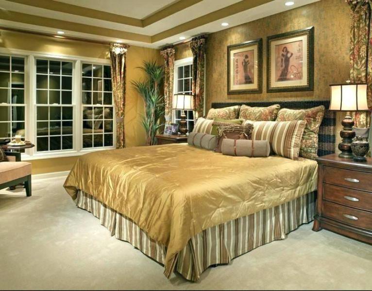 28 Gold Bedroom Designs, Glamorous Decorating Ideas