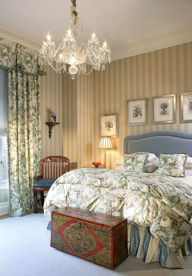 24 Victorian Bedroom Ideas That Will Take You Back In Time
